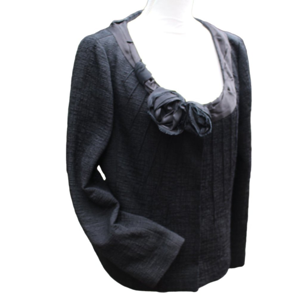 Elie Tahari Sabrina Rose Embellished Black Texture Suit Jacket, Size Large - Picture 11 of 14